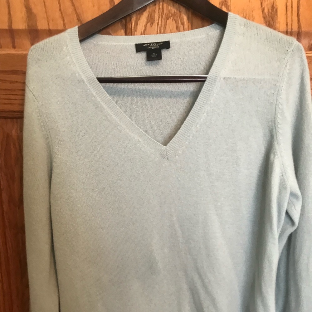 Women’s cashmere sweater